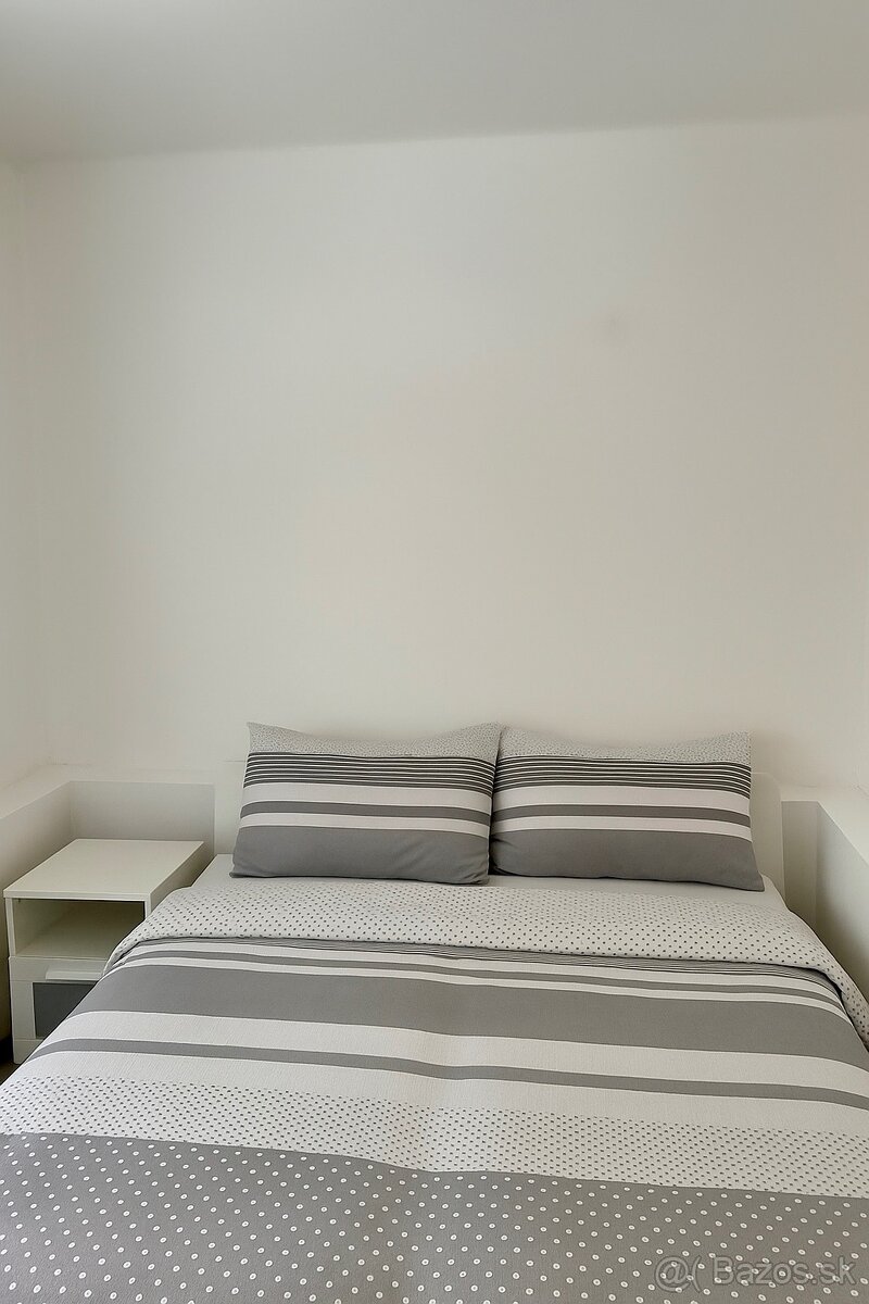 Prenájom 2 izbového bytu na Schurmannovej ulici - 12