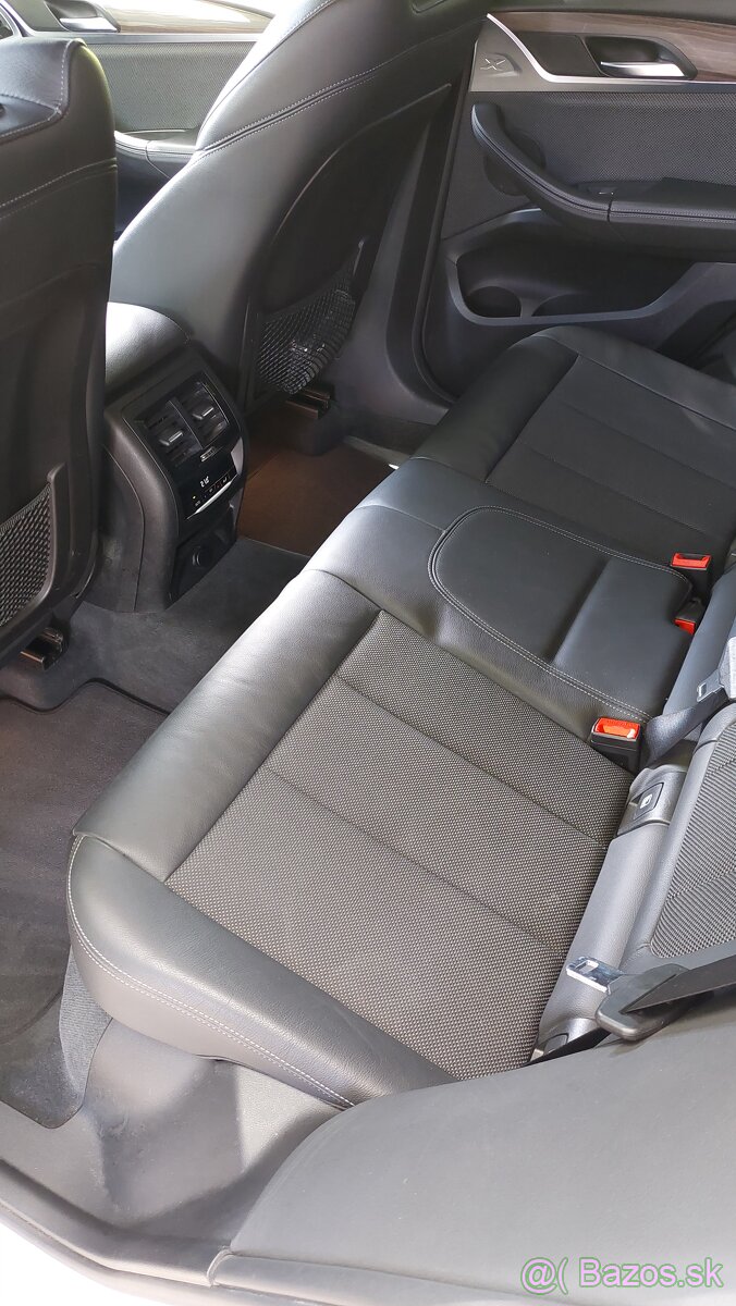 BMW X3 XDrive30i xLine 8 st. A/T 185kw/252k - 12