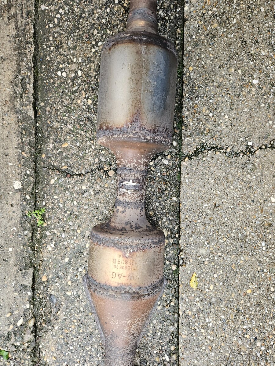 Katalyzátor VW / Seat 7N0 230 AA - 12