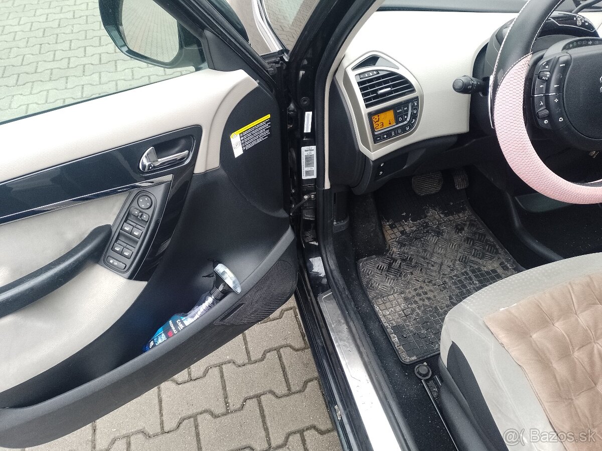 Predám Citroen C4 Picasso 1.6 diesel 80kw - 12