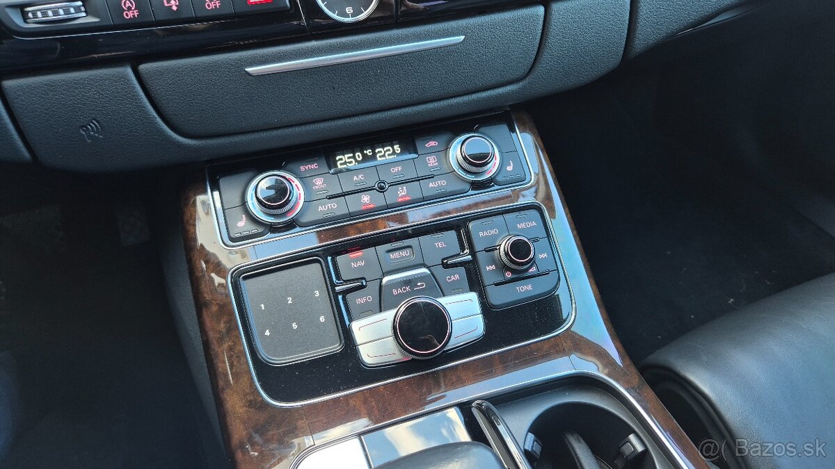 Audi A8 3.0 TDI V6 DPF clean diesel quattro tiptronic - 12