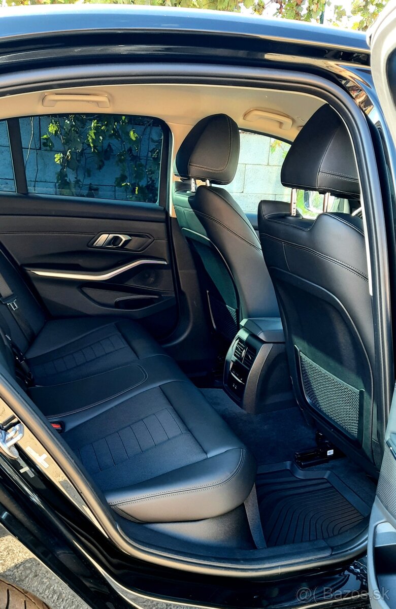 Predám BMW Rad 3 330e PHEV A/T - 12