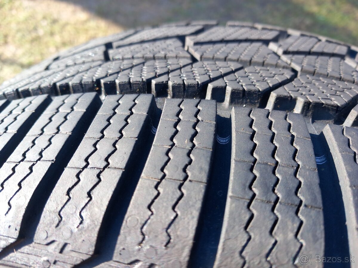 245/40 r20 zimné pneumatiky - 12
