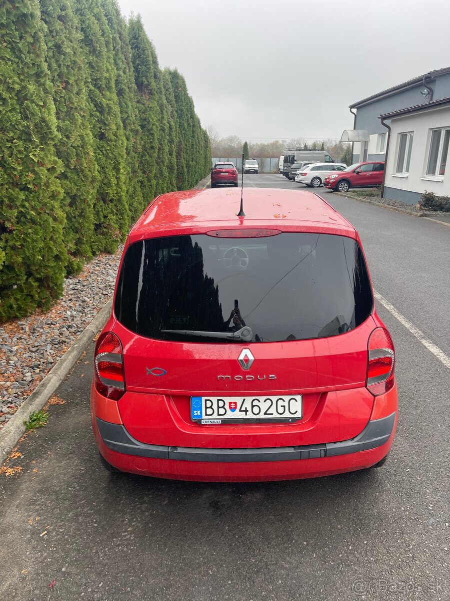 Renault Modus 1.2 55kw r.v.2009 - 12
