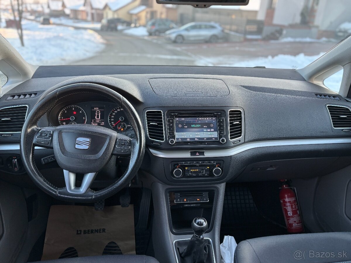Seat Alhambra Volkswagen Sharan - 12