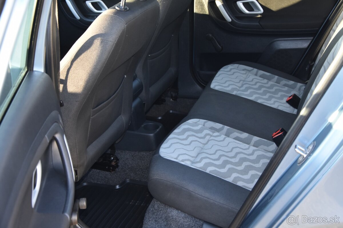 Škoda Fabia Combi 1.4 16V Ambiente - 12