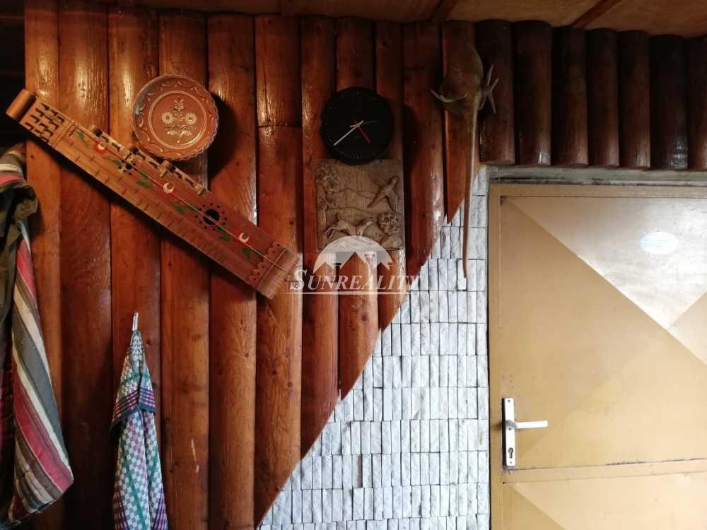 ZNÍŽENÁ CENA LEN U NÁS Predám - Viničný dom s vinohrad - 12