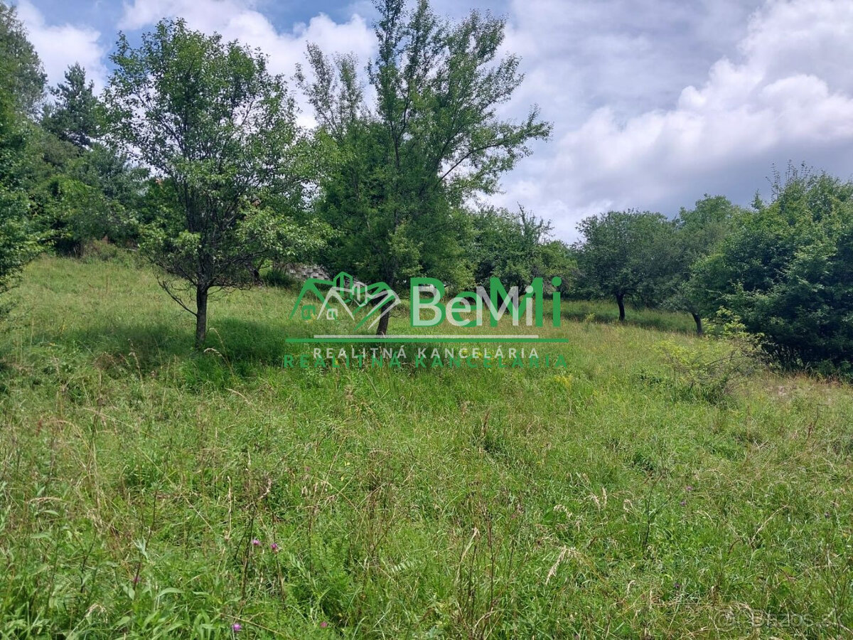 POZEMOK s prekrásnymi výhľadmi...Vyhne (057-14-DAR) - 12