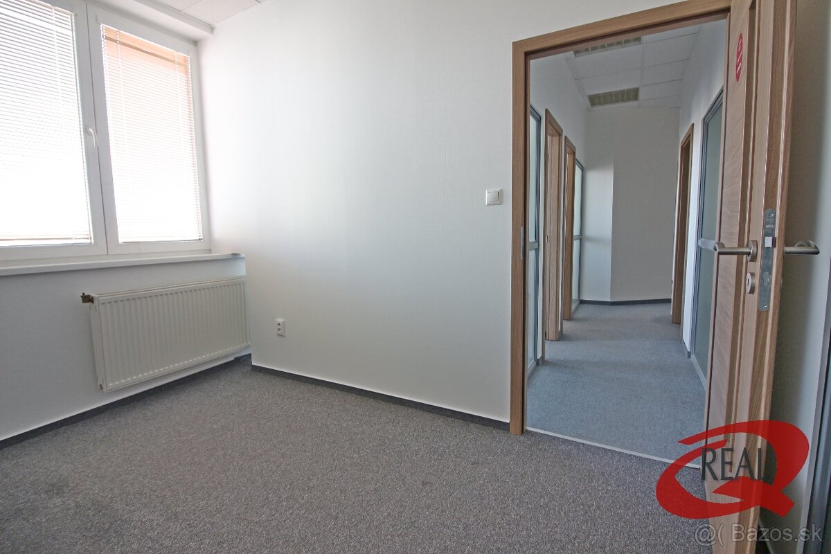 BEZ PROVÍZIE, KANCELÁRIE V RUŽINOVE, TRENČIANSKA UL - 12