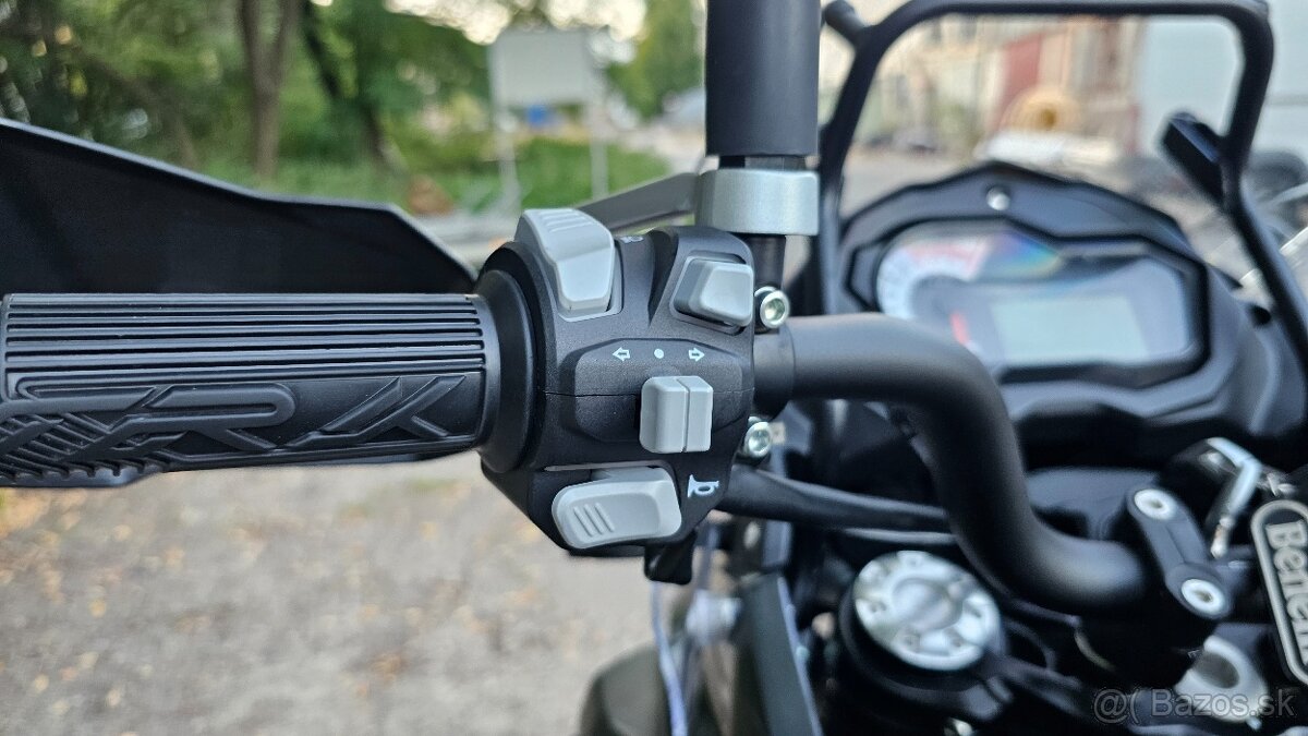 Benelli TRK 502X r.v. 2022 - 12