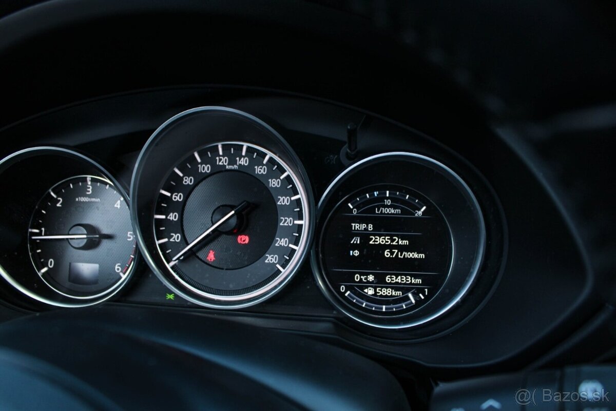 Mazda CX-5 2.2 Skyactiv Revolution TOP AWD - 12