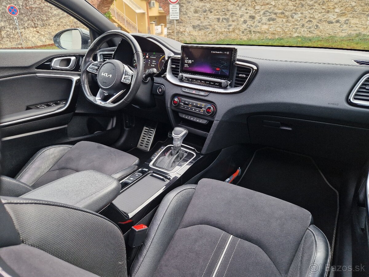 Kia ProCeed 1.5 T-GDi GT-Line A/T - 12