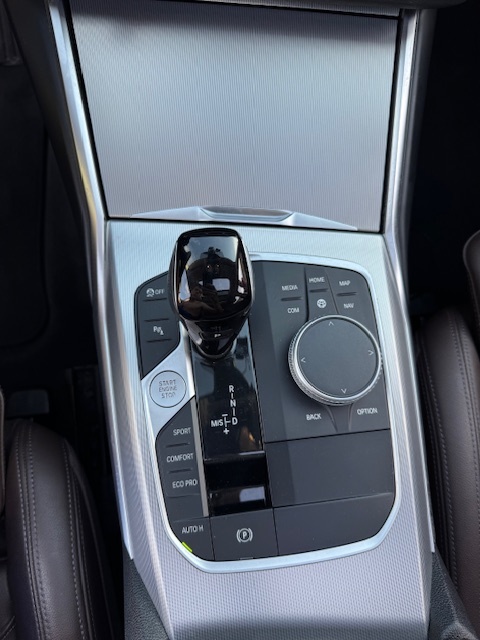 BMW 320d Touring mHEV, XDrive, A8, 140kW - 12