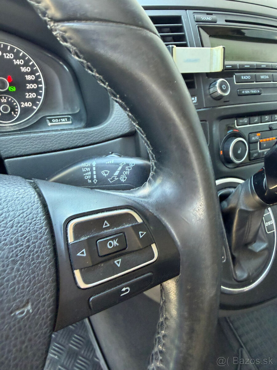 Volkswagen Multivan Highline 2.0 TDI 4x4 DSG – 7 míst – TOP - 12