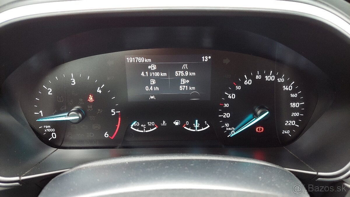 Ford Focus Kombi 1.5 TDCi EcoBlue 88kW Edition - 12