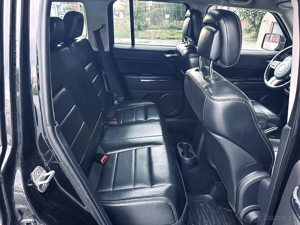 Jeep Patriot 2.2 CRD Sport - 12