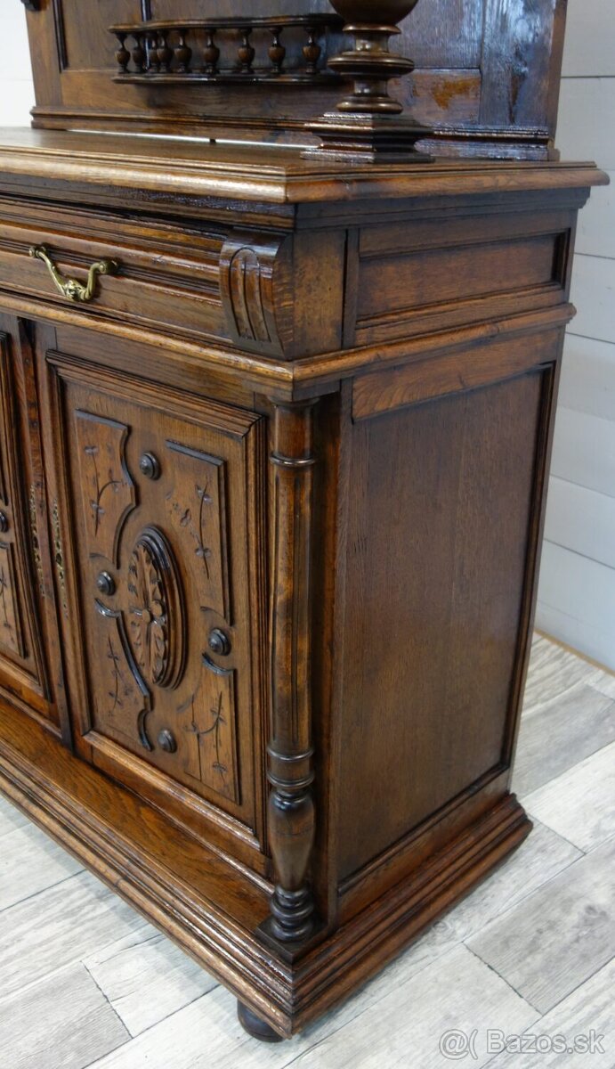 Príborník ” ALT DEUTCH ” ( 151 ). - 12