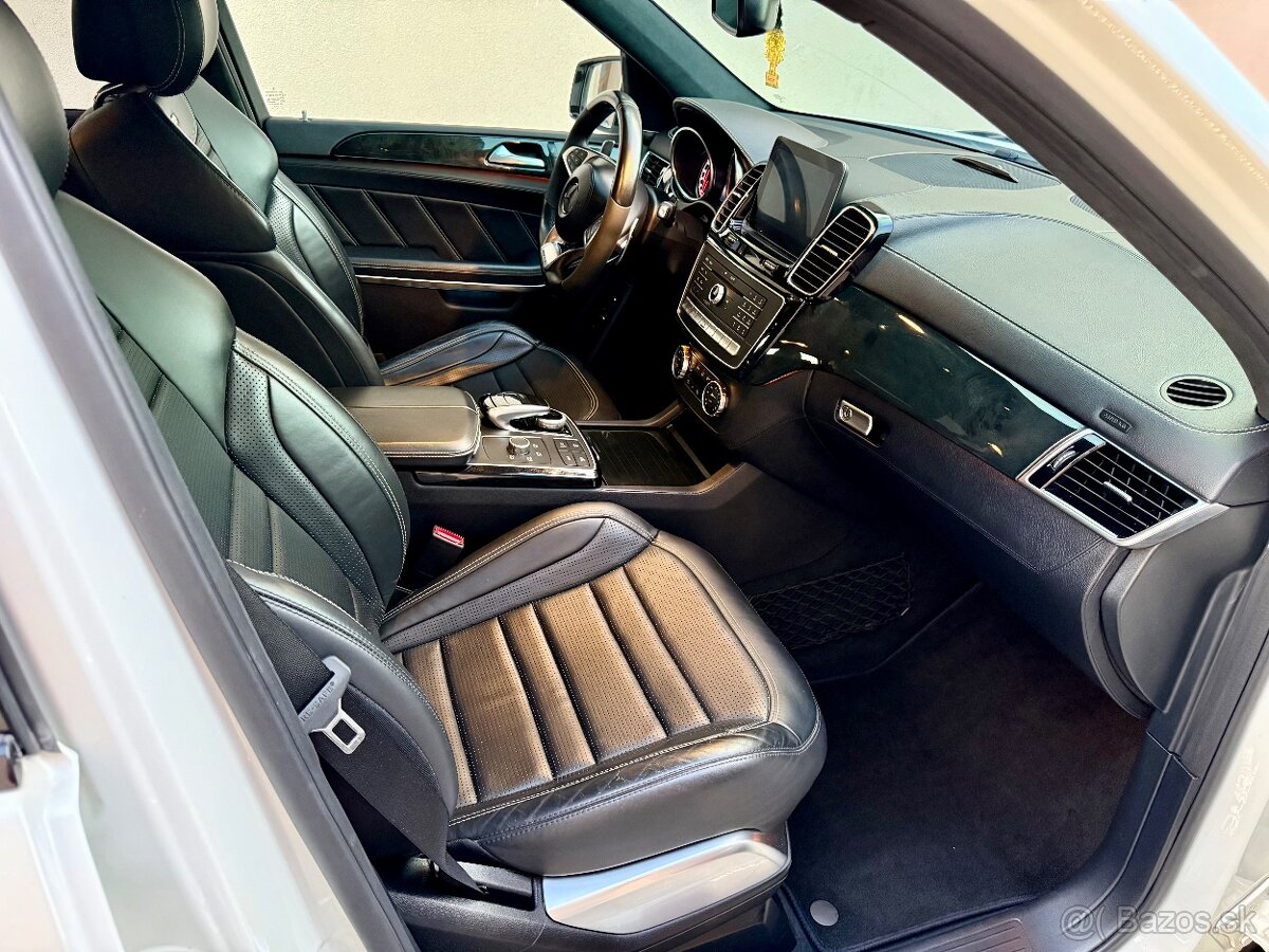 Mercedes-Benz GLS 63 AMG V8 Biturbo - 12