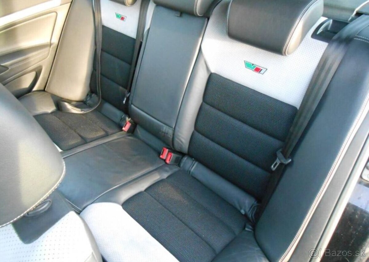 Škoda Octavia 2,0 RS 147 kW Serviska benzín - 12