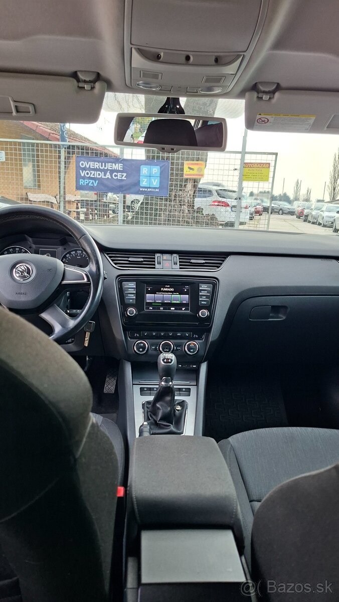 ŠKODA OCTAVIA COMBI 2.0 TDI.4X4 - 12