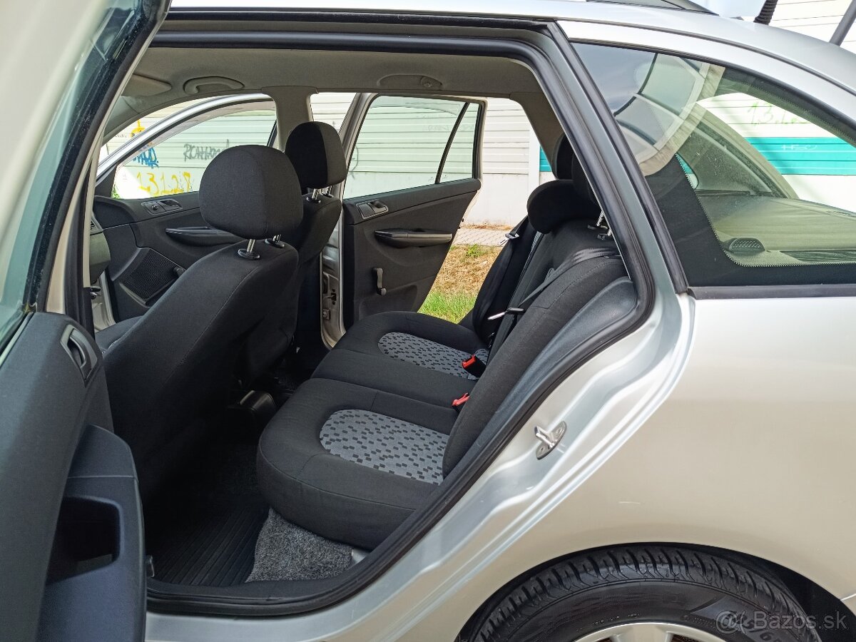 ✳️Škoda Fabia Combi 1.4 16V Classic NOVÁ TK/EK✳️ - 12