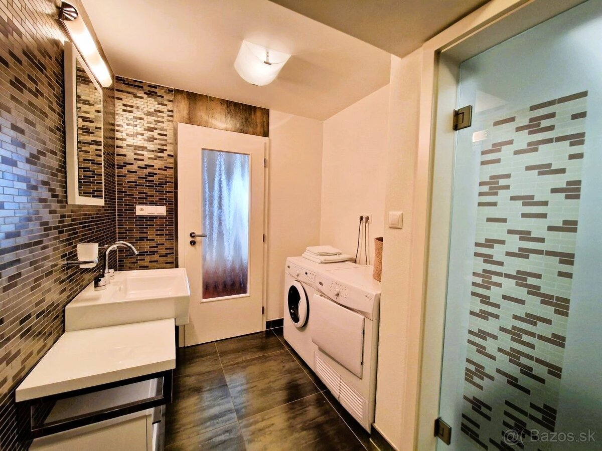 REZERVOVANÉ/ 3 izbový luxusne zariadený veľkorysý apartmán - 12