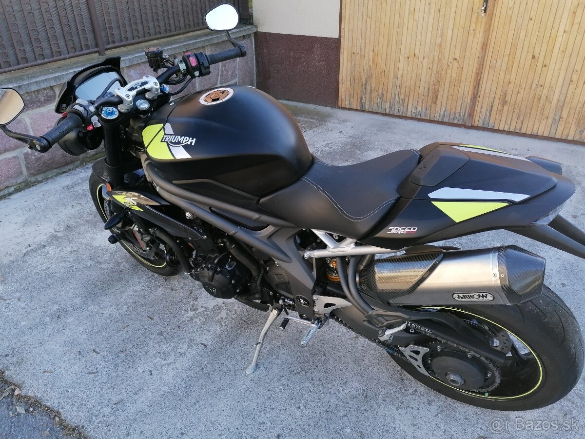 TRIUMPH 1050 Speed Triple RS 4/2021 - 12