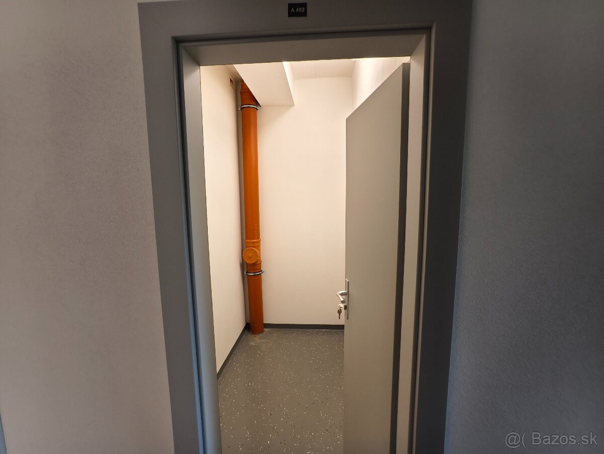 Prenájom 3 izbového bytu - 12