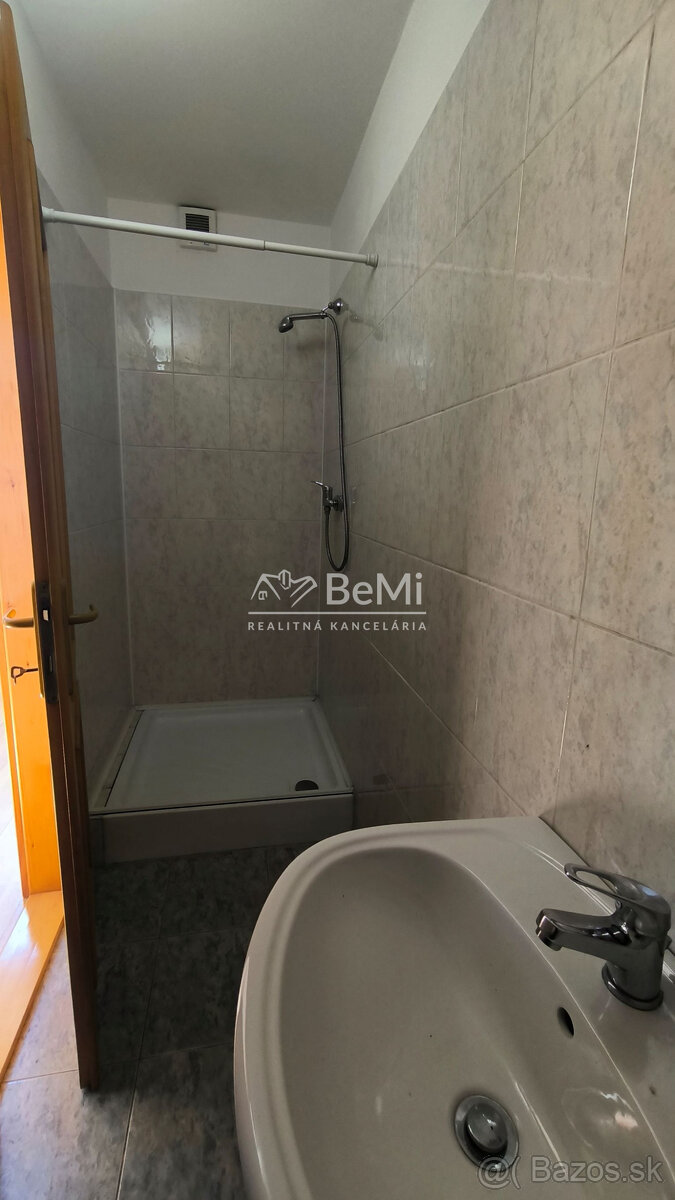 4 izbový byt - mezonet Čadca, 142m2 - 12