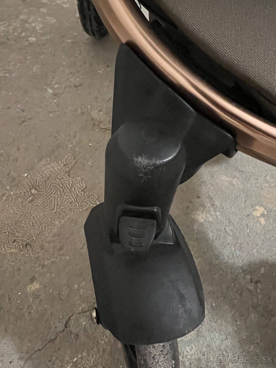 Kočiar 3v1 + isofix Icklebubba - 12