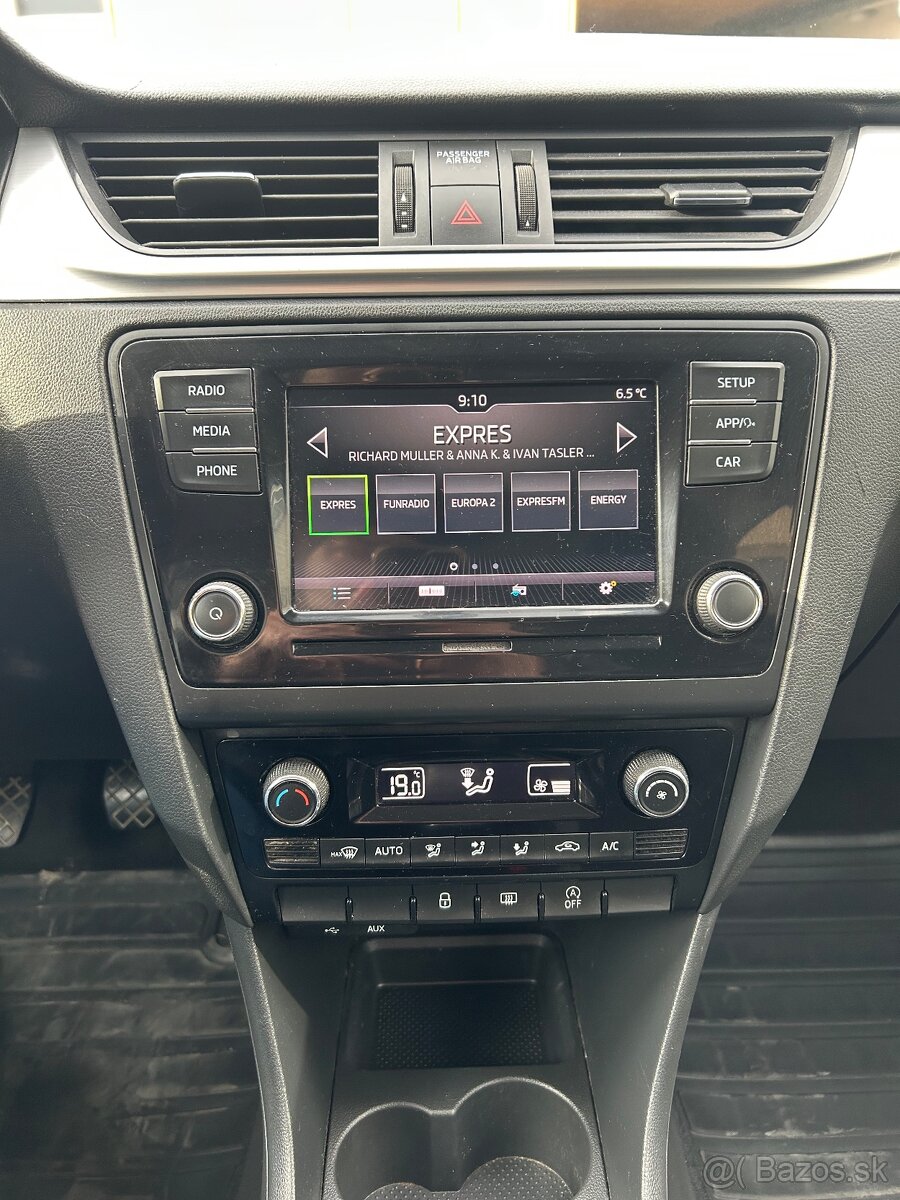 Škoda Rapid 1.0 TSI - 12