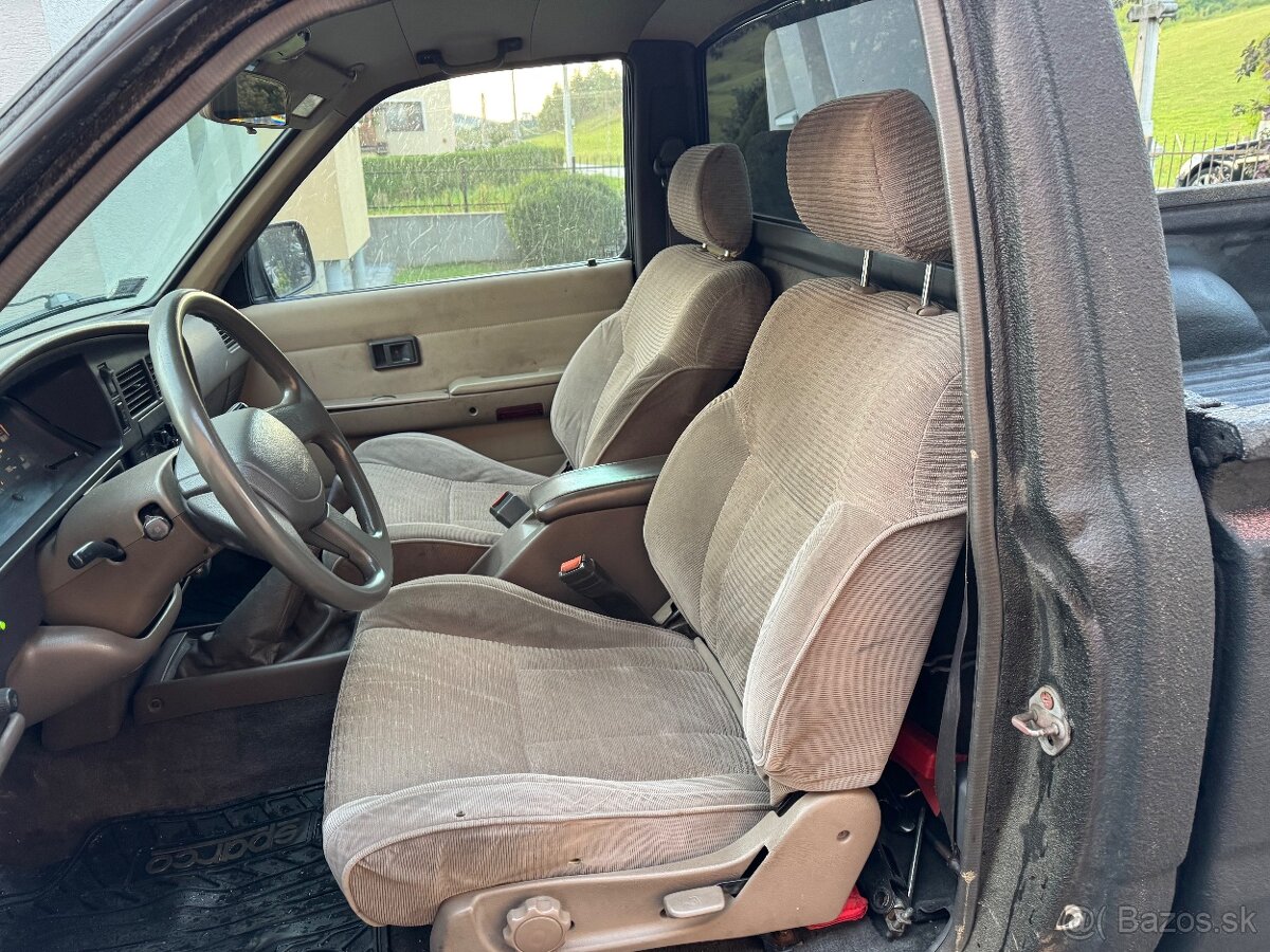 Toyota Hilux LN85 3.0 turbo - 12