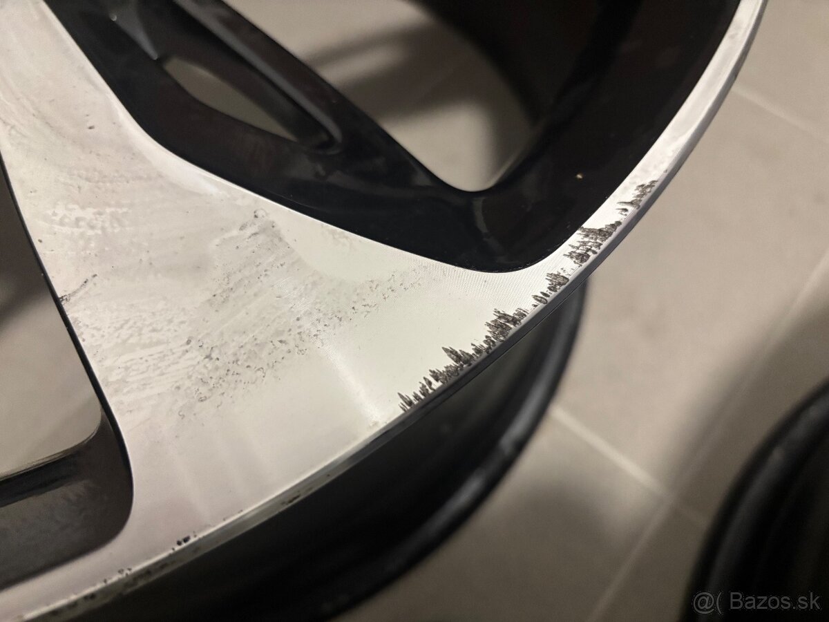 Originálne hliníkové disky AUDI – 21" (Q7 / SQ7) - 12