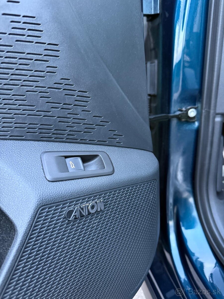 Škoda OCTAVIA 4 SCOUT 1.5TSI 110KW VIRTUAL/ŤAŽNÉ - 12