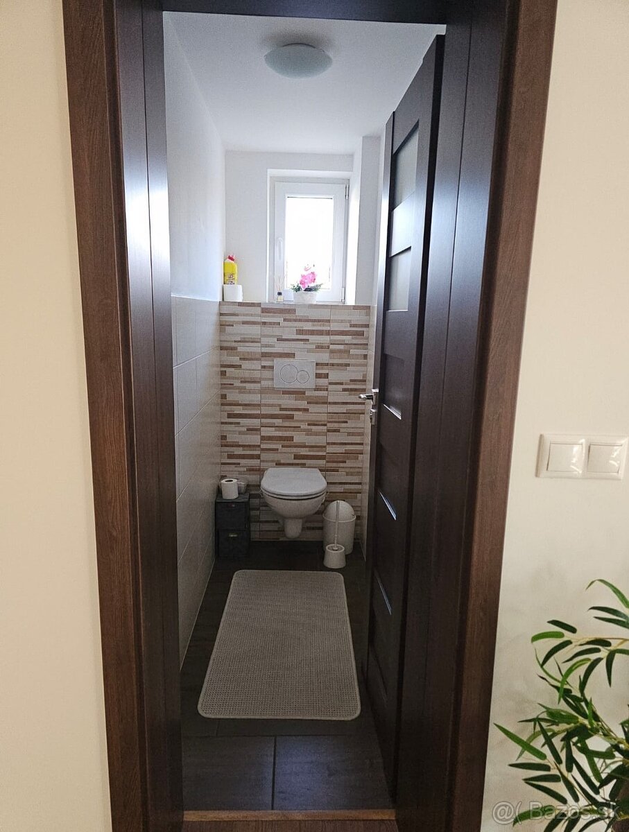 Na predaj RD s bazenom - Lipany - 12