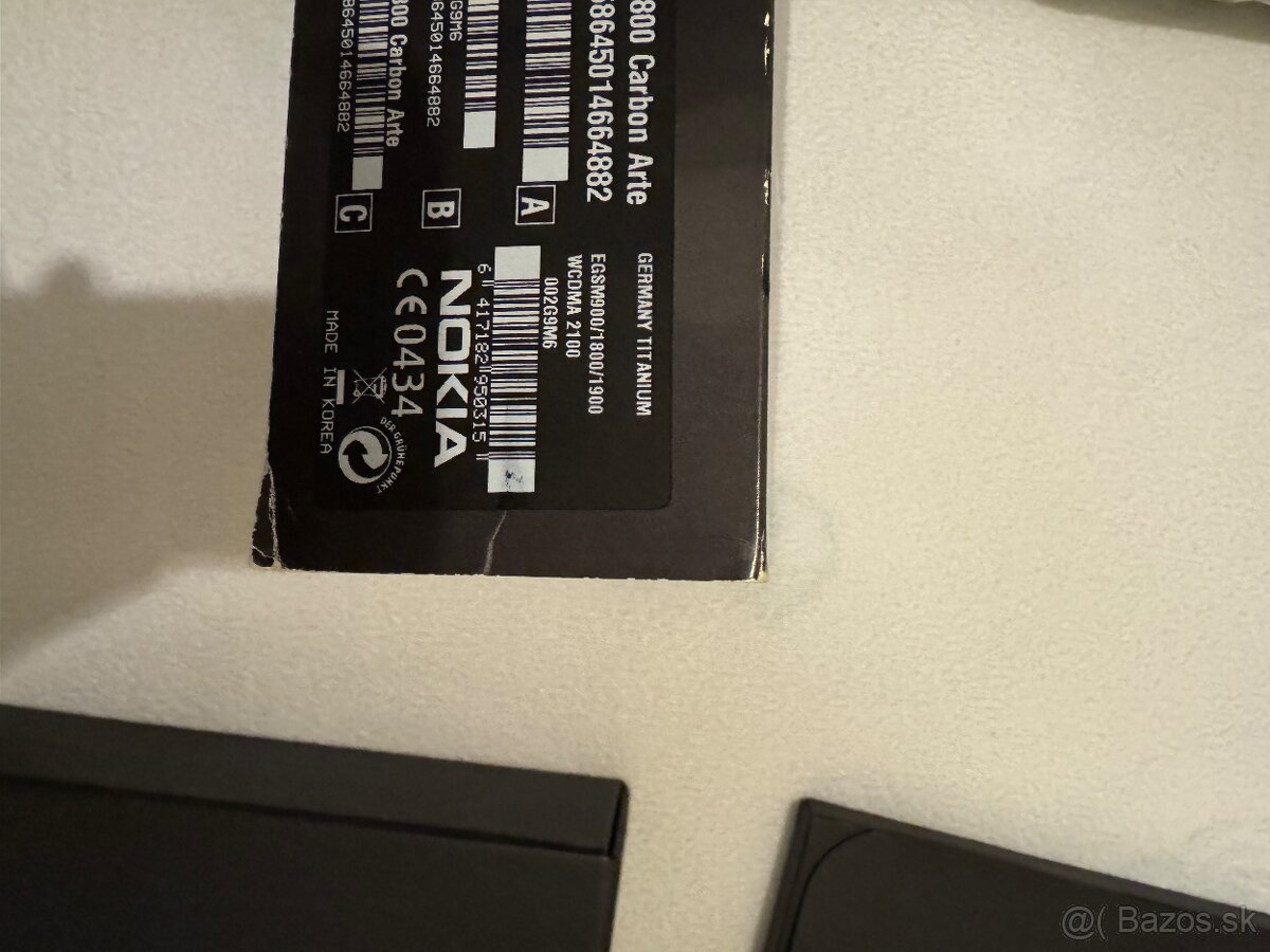 Nokia 8800 Carbon Arte top stav - 12