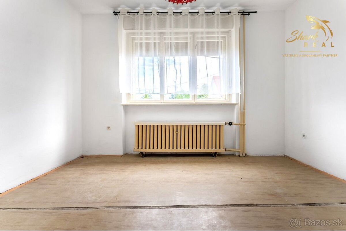 Rodinný dom na predaj v obci Slovenský Grob - 12