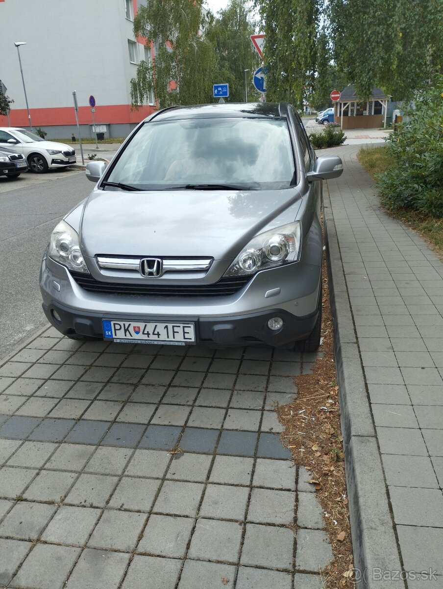 Predám auto Honda CRV vo veľmi dobrom stave - 12