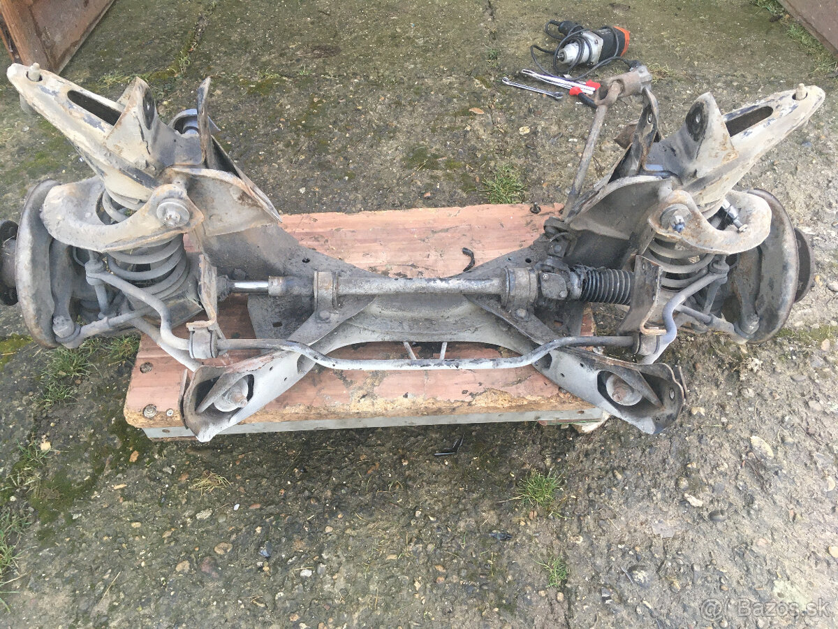 Ford Taunus Cortina Granada - 12