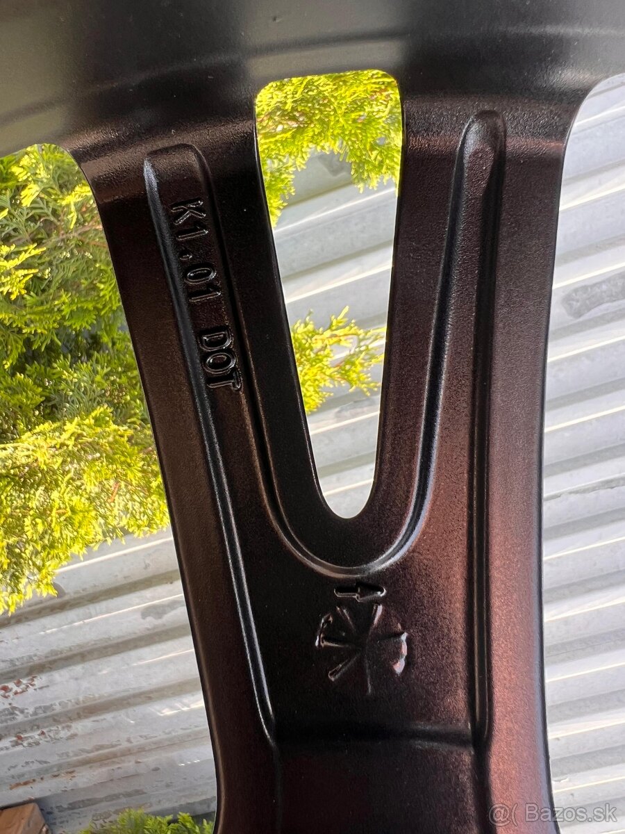 Audi A5/S5 R20 5x112 8W0071490A - 12