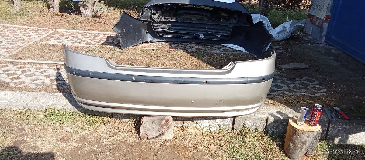 Nárazníky predné zadné, originál dieli za babku - 12