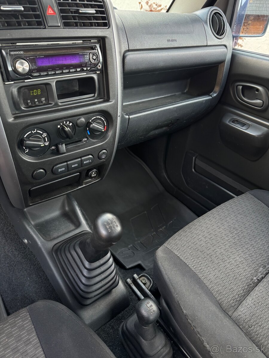 Suzuki Jimny 1,3 Benzín 4x4 2008 + T3 - 12