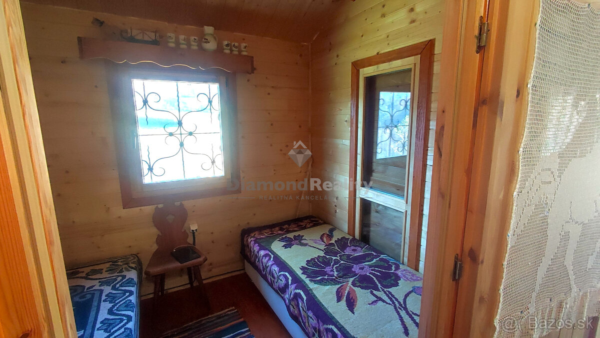 Na predaj krásna chata pri Gelnici. - 12