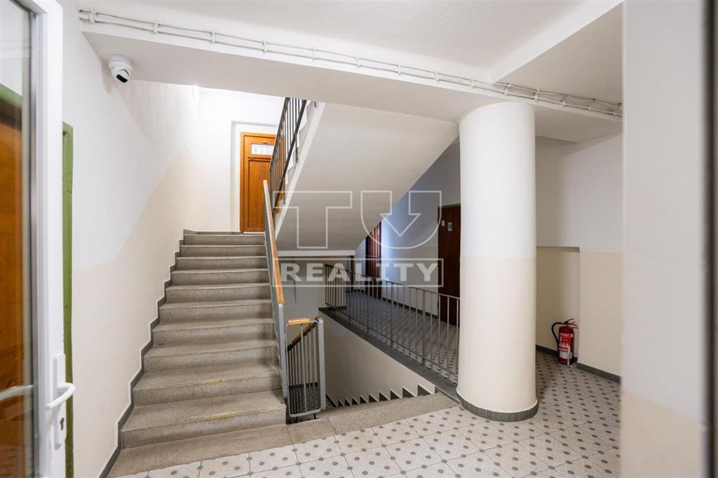 RezervovanéPredaj 2.izbového bytu v centre Bratislavy... - 12