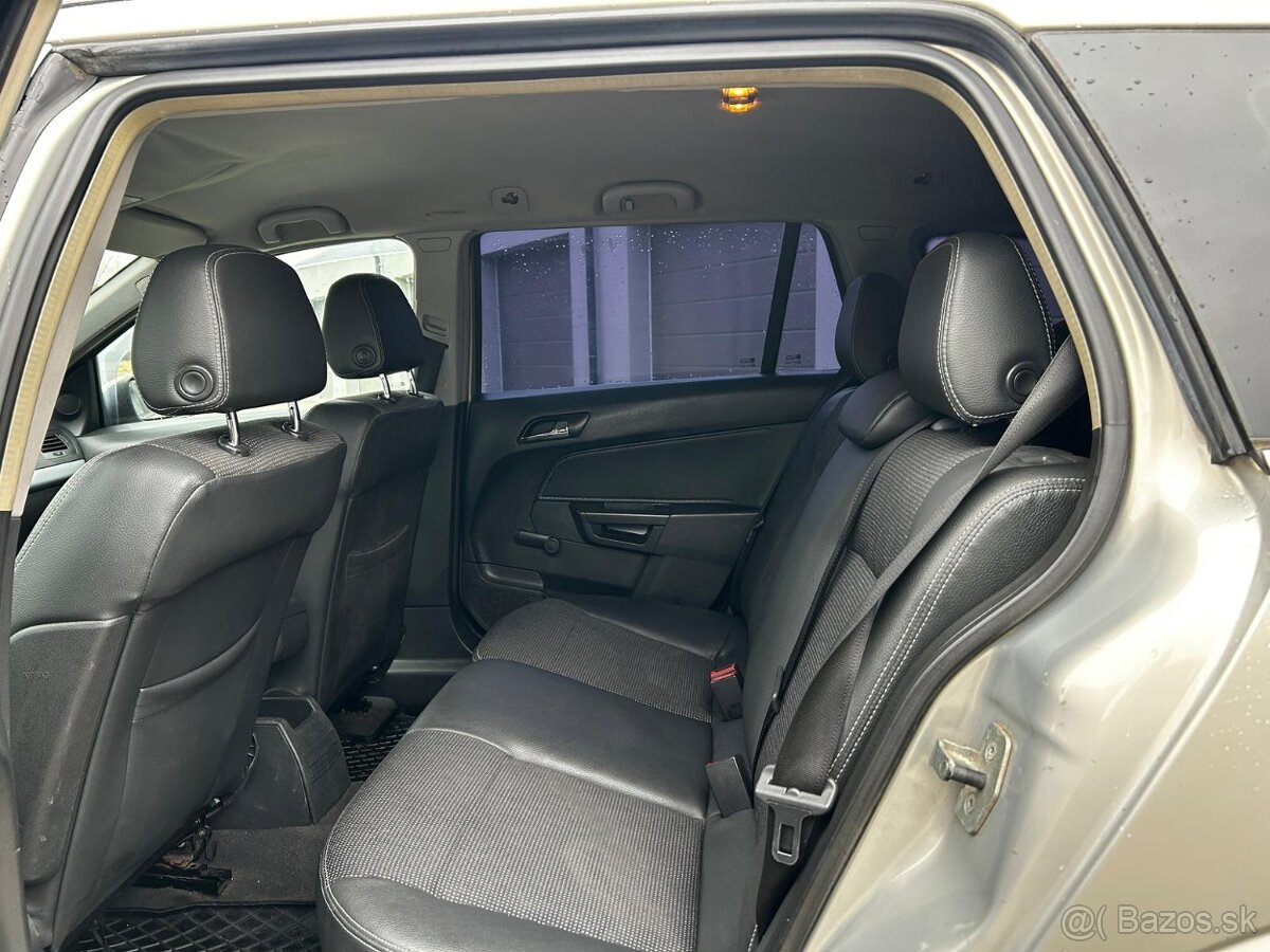 Opel Astra H 1.7CDTI,74kw,r.v.2007 - 12