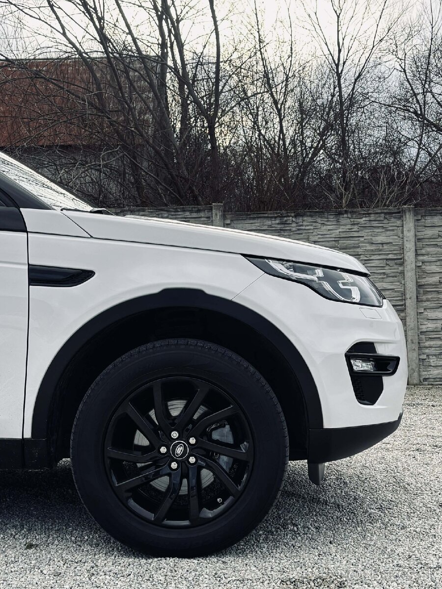 Land Rover Discovery Sport 2.0 TD4 - 12