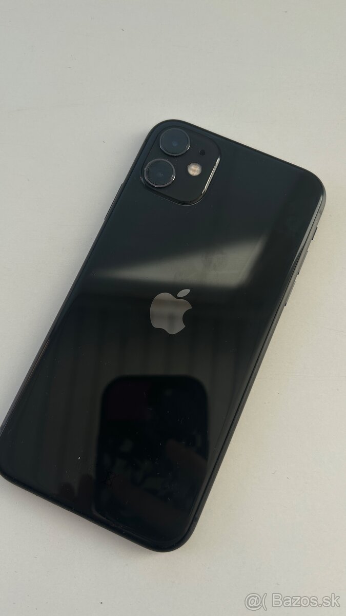 Iphone 11 128GB - dobrý stav - 12