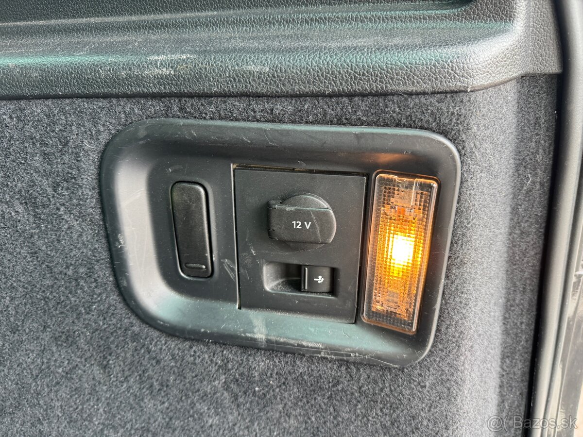 VW Sharan 2.0TDI 125KW DSG Highline 2012 - 12