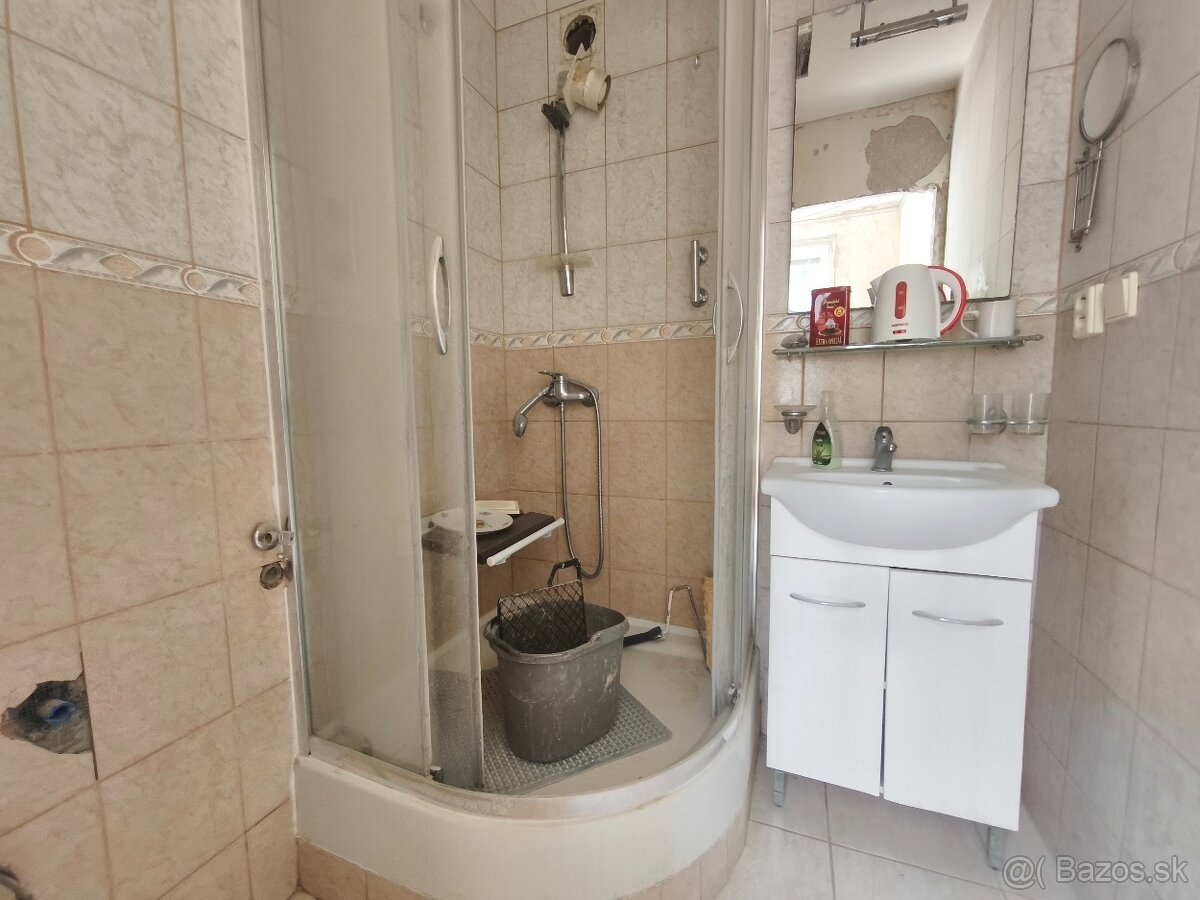 Predaj trojizbový byt Cinobaňa časť Katarinska Huta - 12