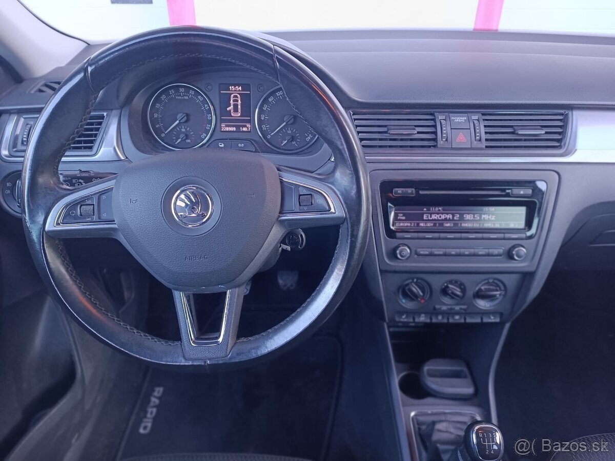 Prodám Škoda Rapid 1.6 TDI 77kw Nová STK - 12